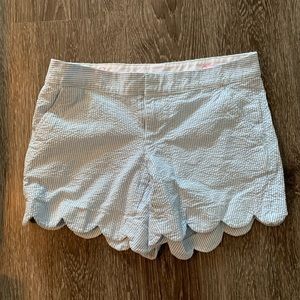 Lilly Pulitzer Blue & white scalloped shorts